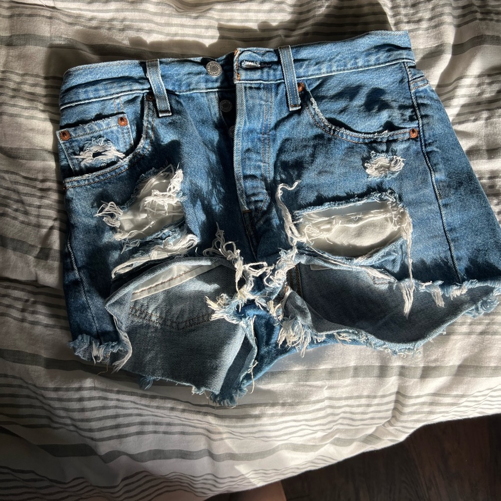 Levi shorts